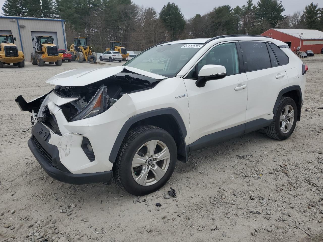 2020 TOYOTA RAV4 XLE