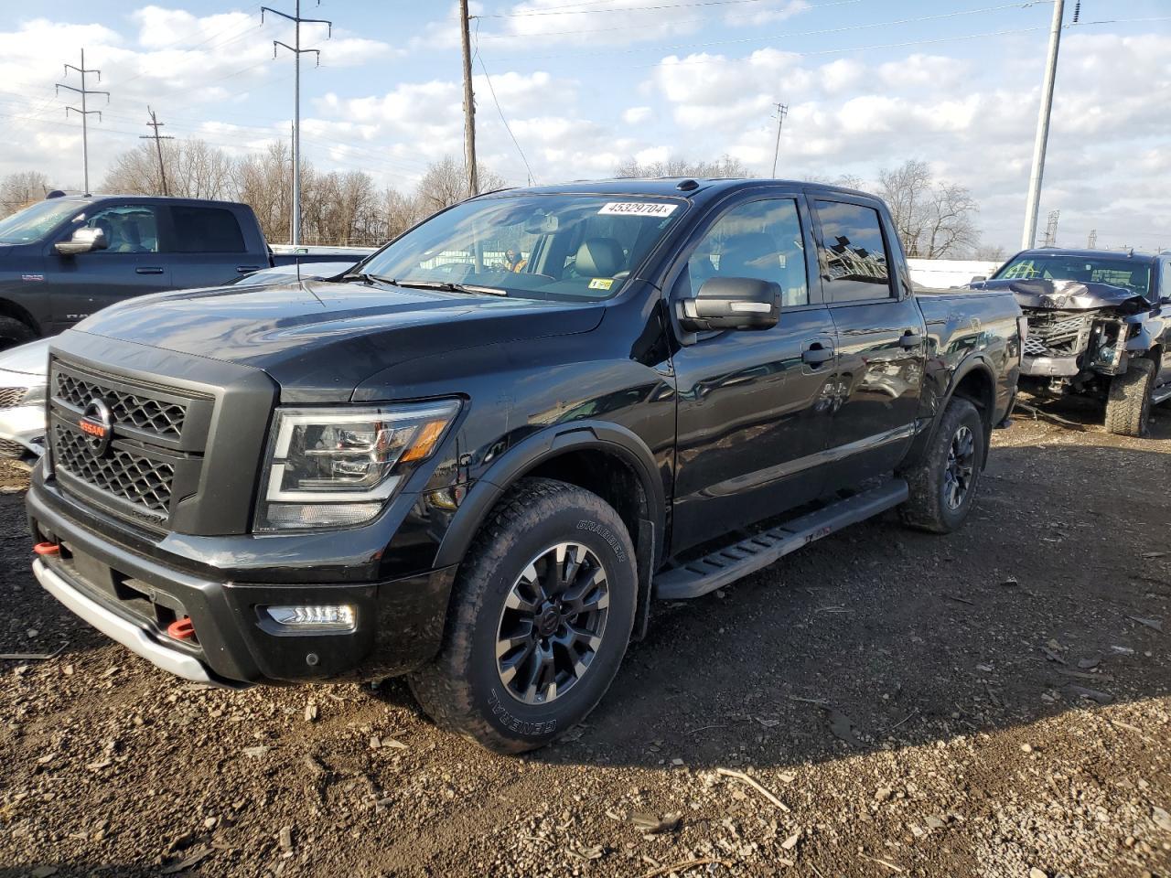 2021 NISSAN TITAN SV