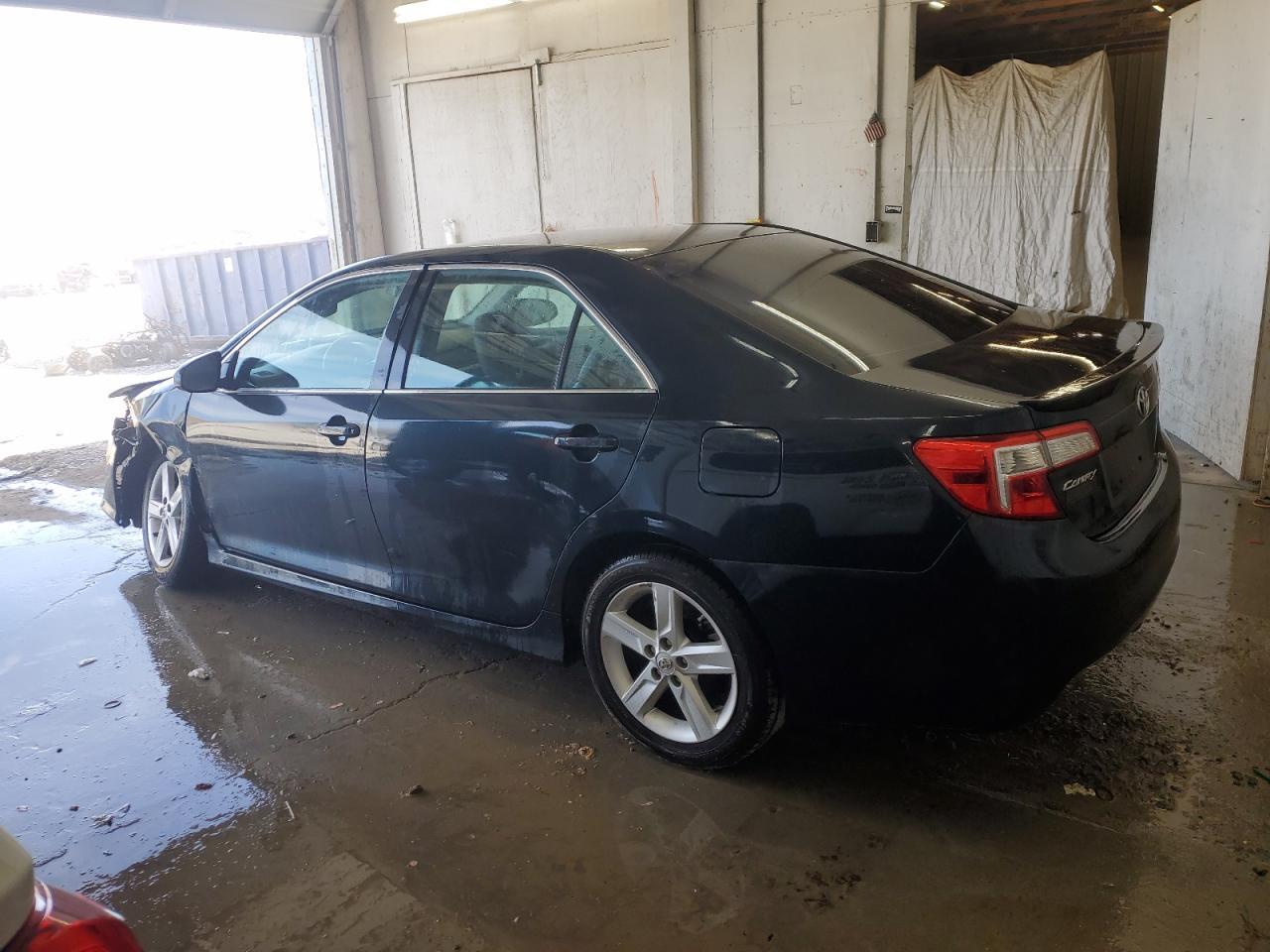2014 TOYOTA CAMRY L - Image 2