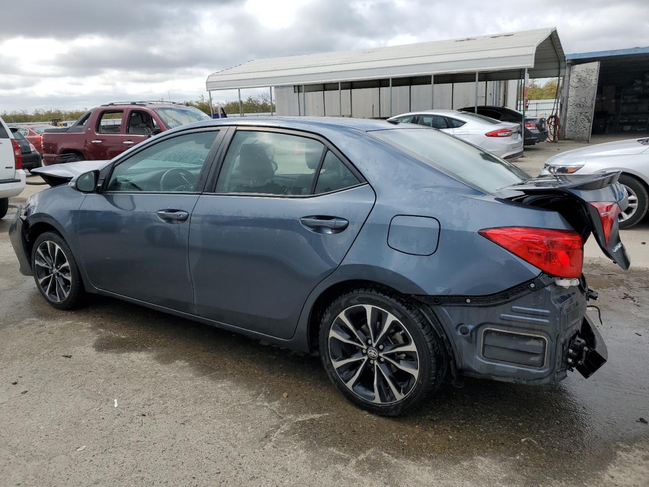 2018 TOYOTA COROLLA L - Image 2