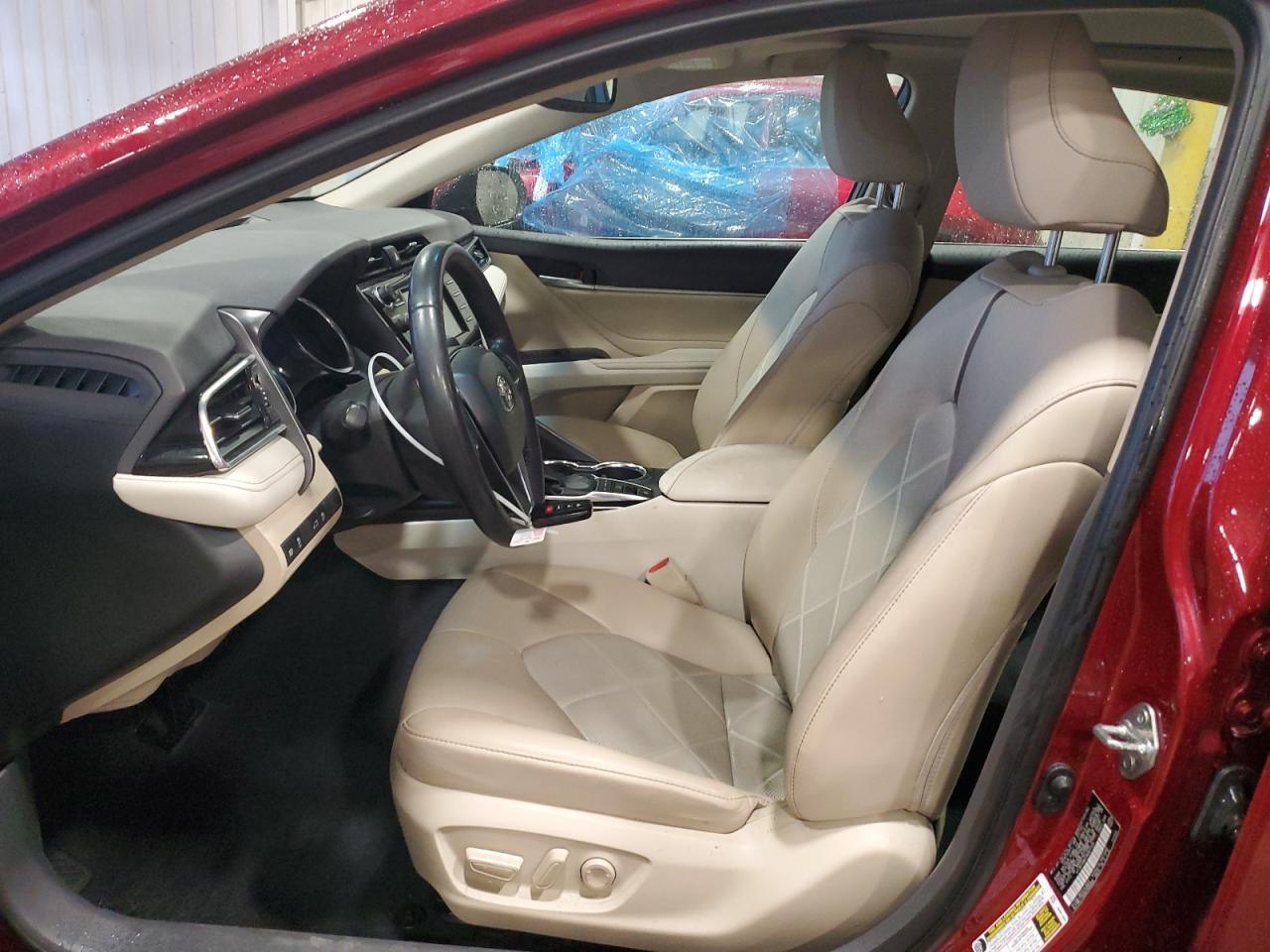 2018 TOYOTA CAMRY L - Фото 7