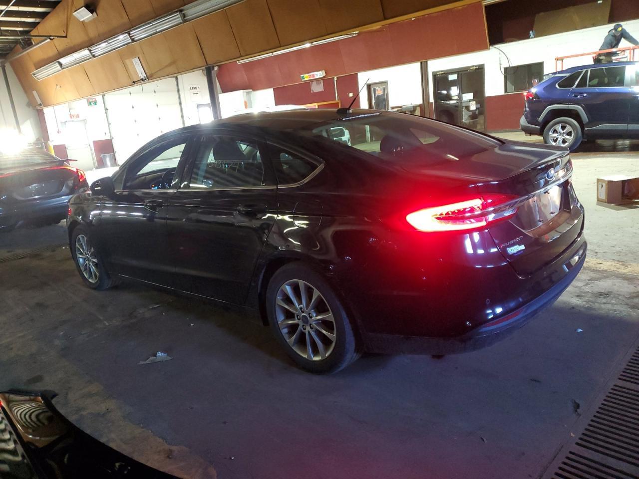 2017 FORD FUSION SE - Фото 2
