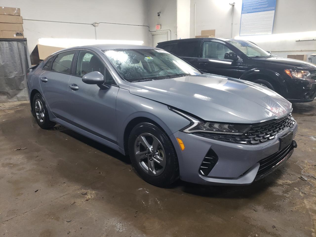 2023 KIA K5 LXS - Image 4