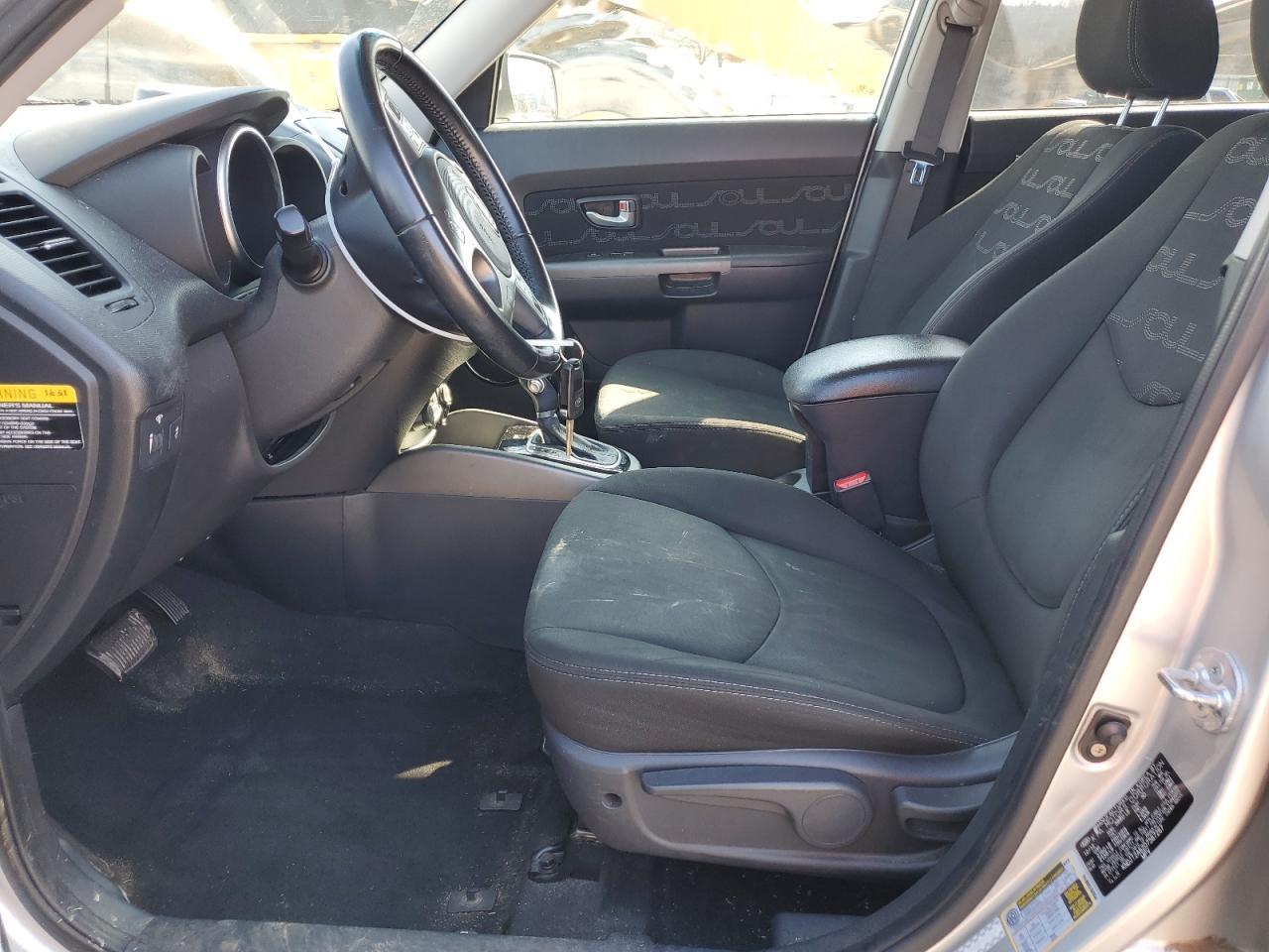 2013 KIA SOUL + - Image 7