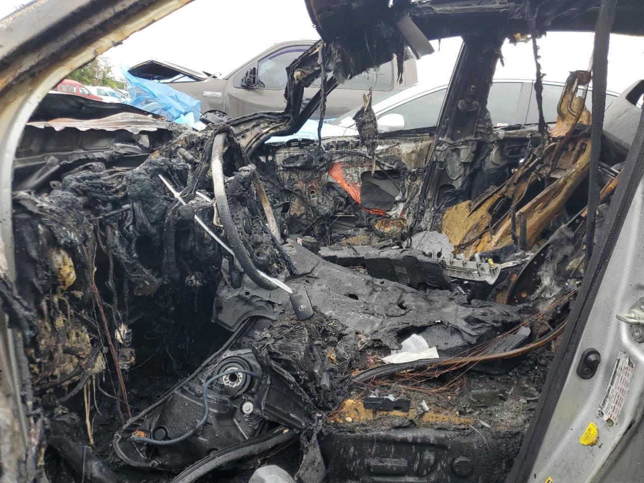 2013 TOYOTA RAV4 LIMIT - Фото 7