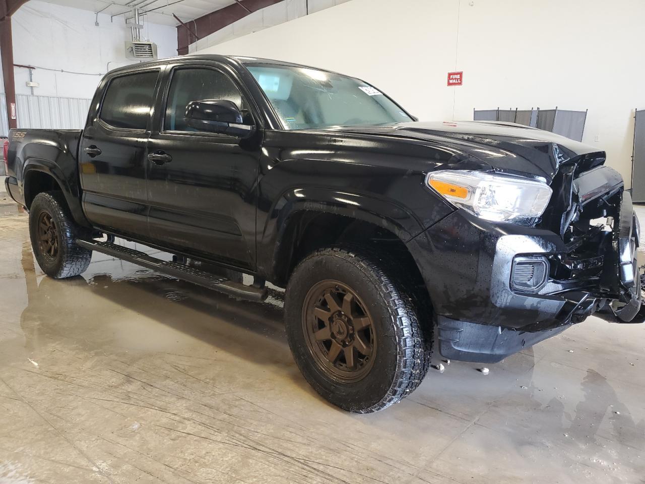 2023 TOYOTA TACOMA DOU - Фото 4