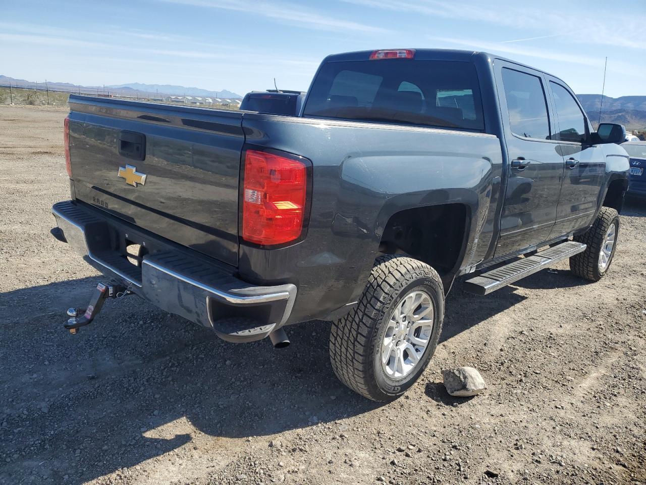 2018 CHEVROLET SILVERADO - Фото 3