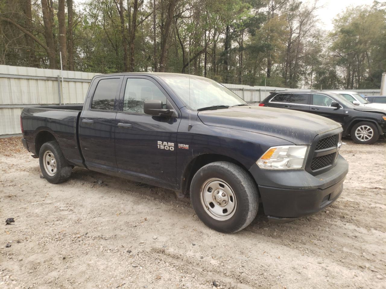 2014 RAM 1500 ST - Фото 4