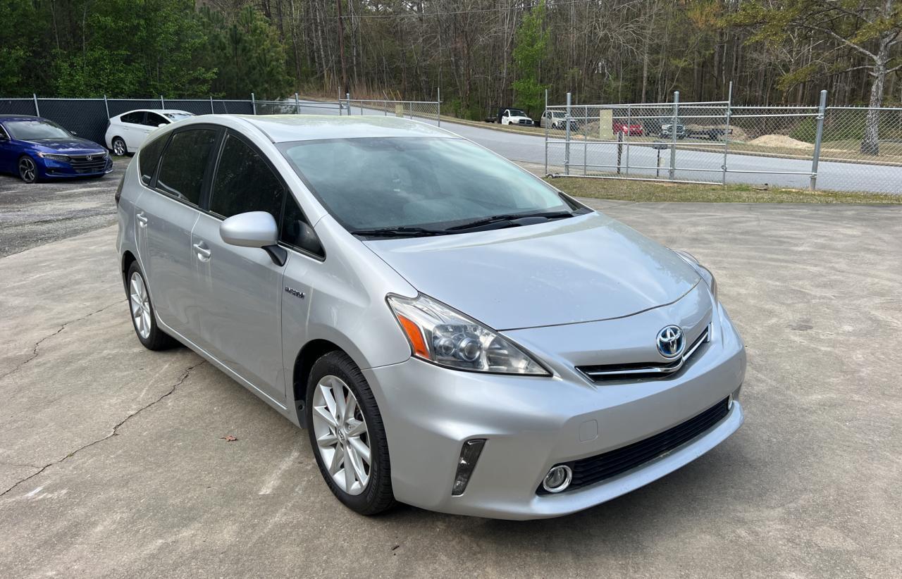 2012 TOYOTA PRIUS V car image