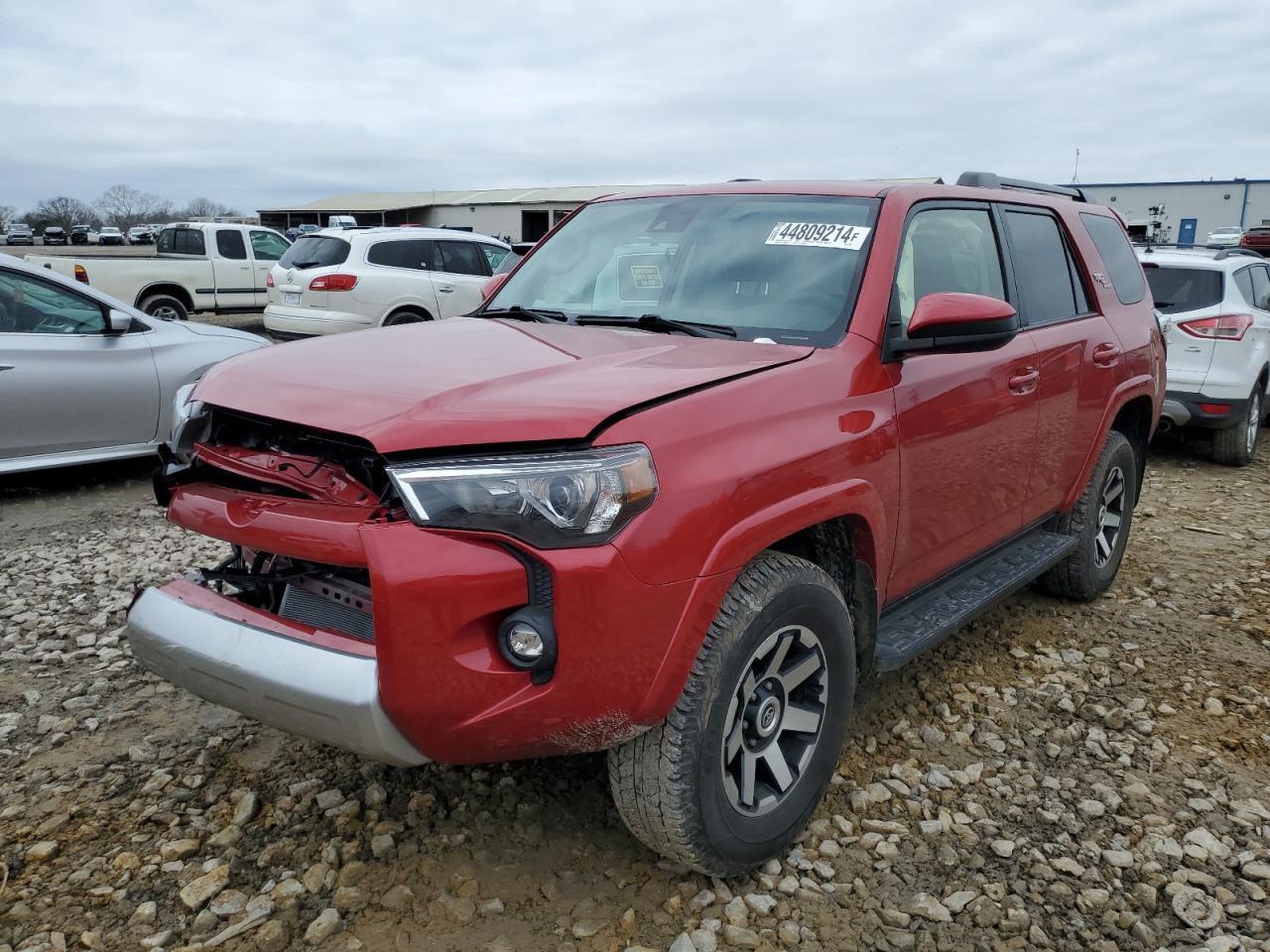 2022 TOYOTA 4RUNNER SR
