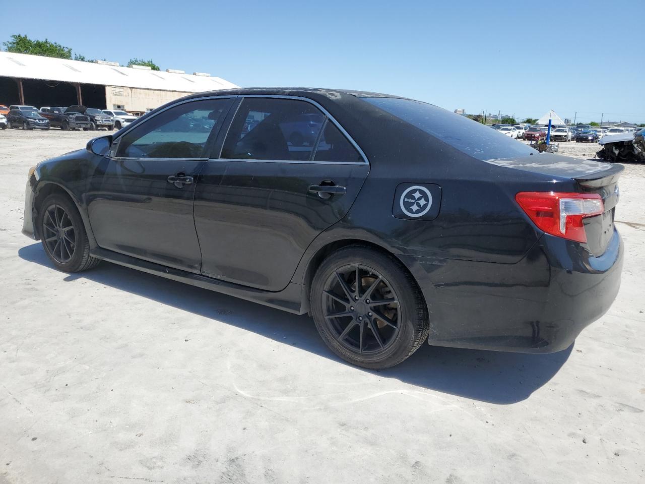 2014 TOYOTA CAMRY L - Image 2