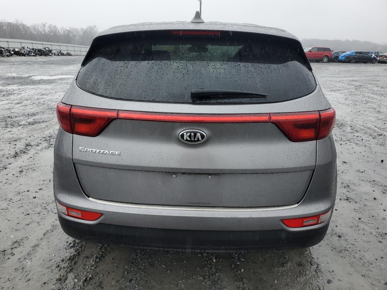 2017 KIA SPORTAGE L - Image 6