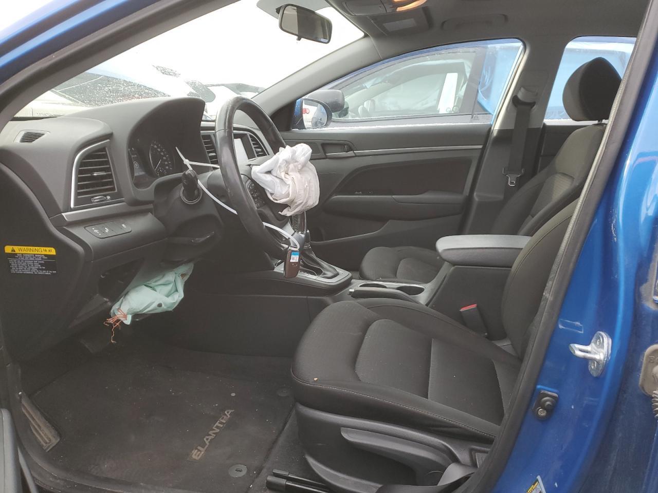 2018 HYUNDAI ELANTRA SE - Фото 7