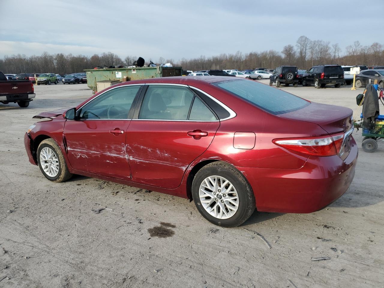2017 TOYOTA CAMRY LE - Image 2