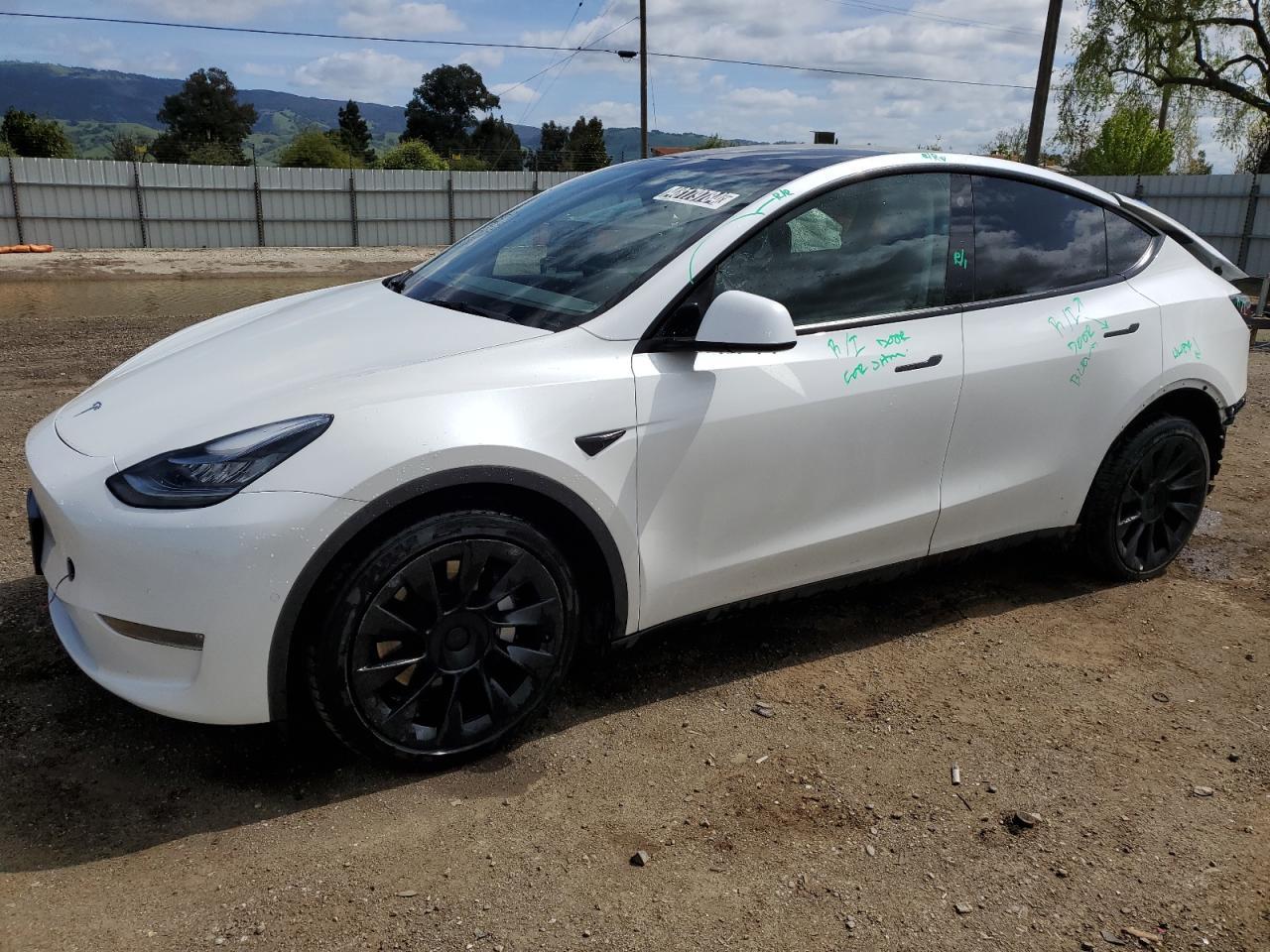 2022 TESLA MODEL Y