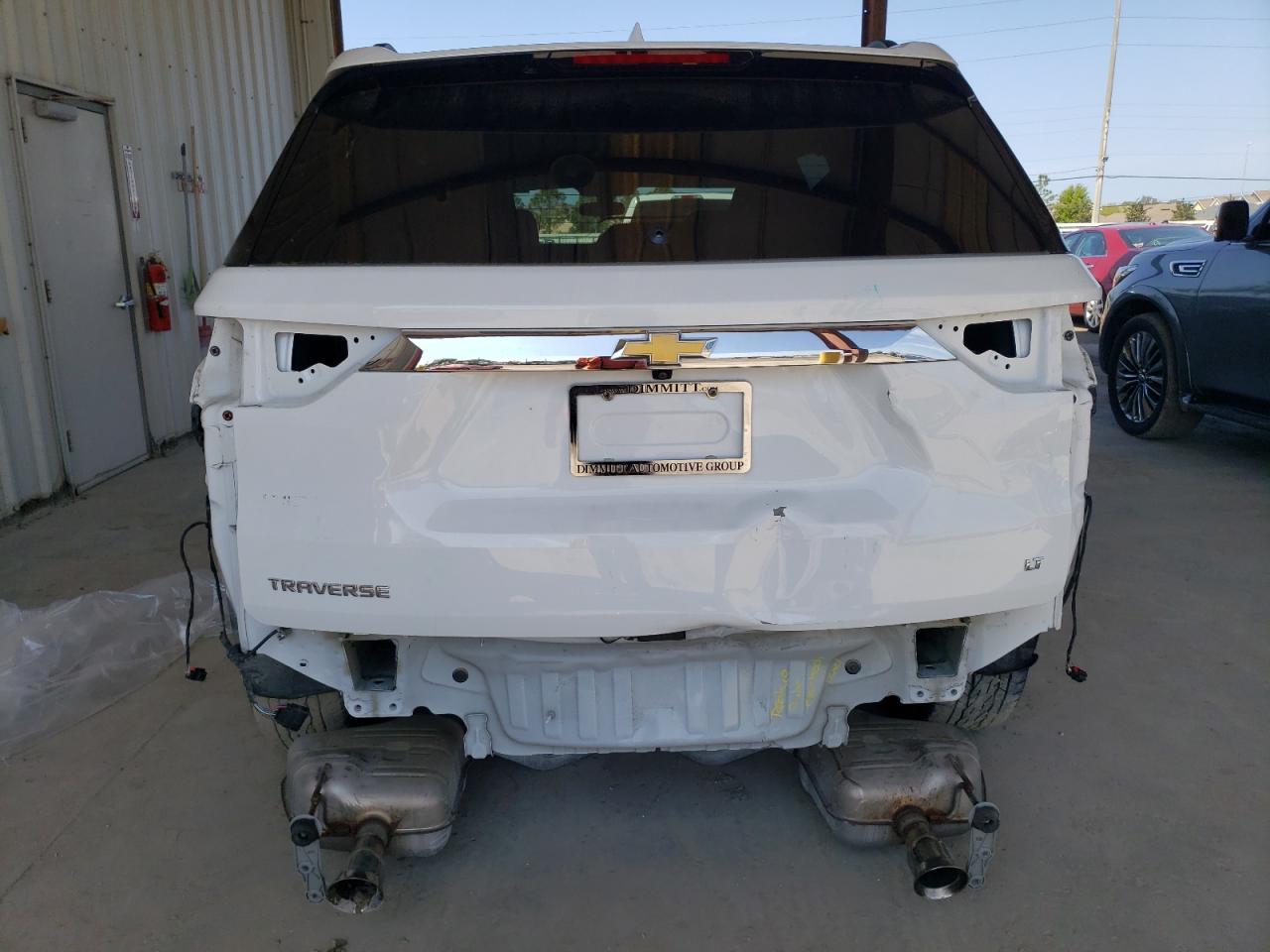 2021 CHEVROLET TRAVERSE L - Фото 6