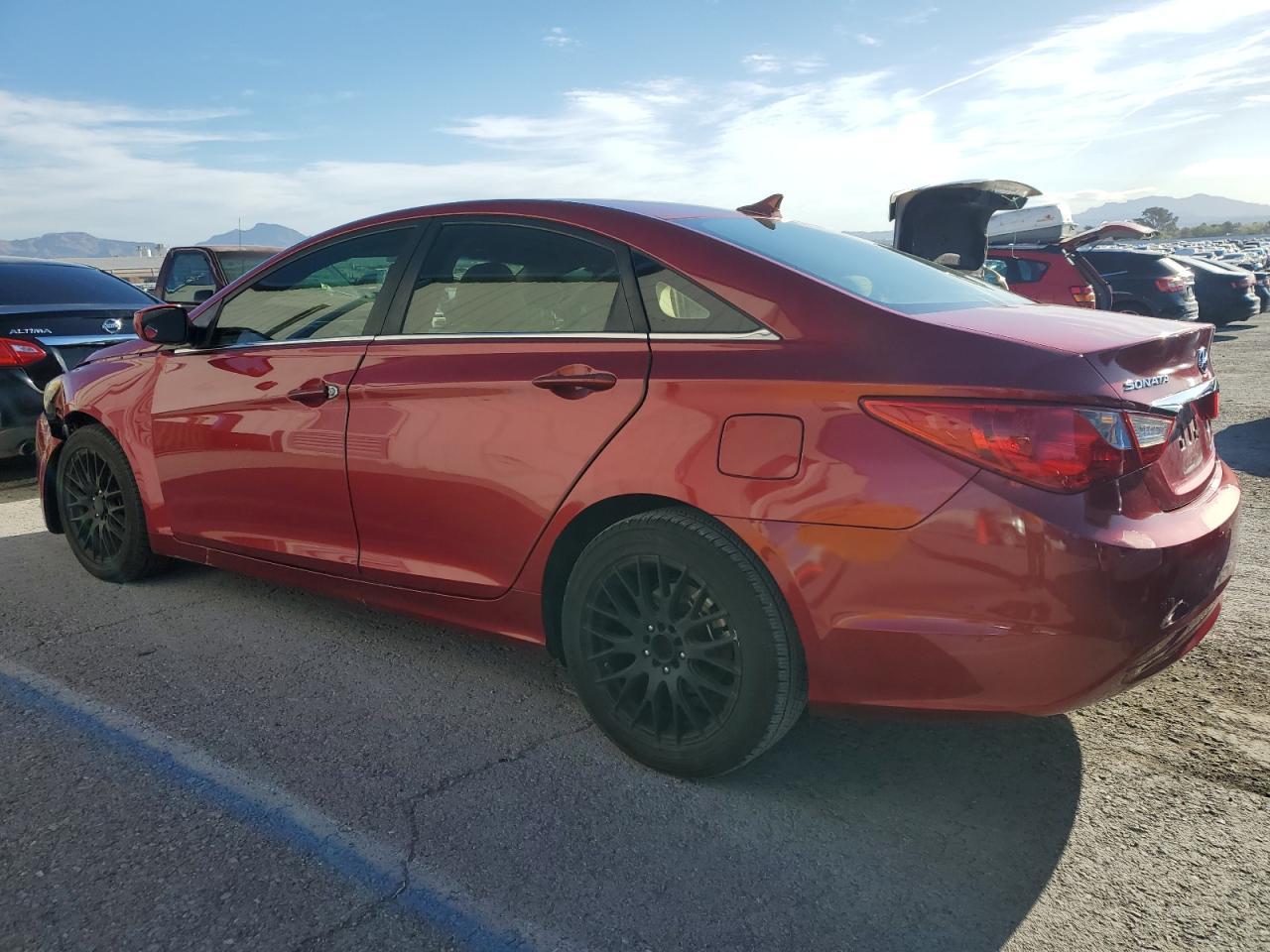 2011 HYUNDAI SONATA GLS - Фото 2