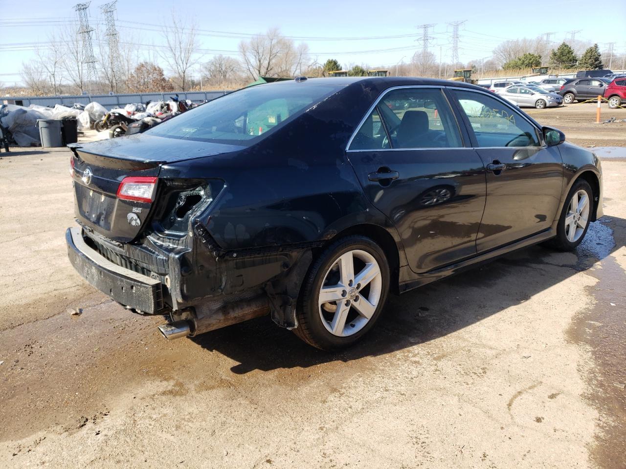 2012 TOYOTA CAMRY BASE - Фото 3