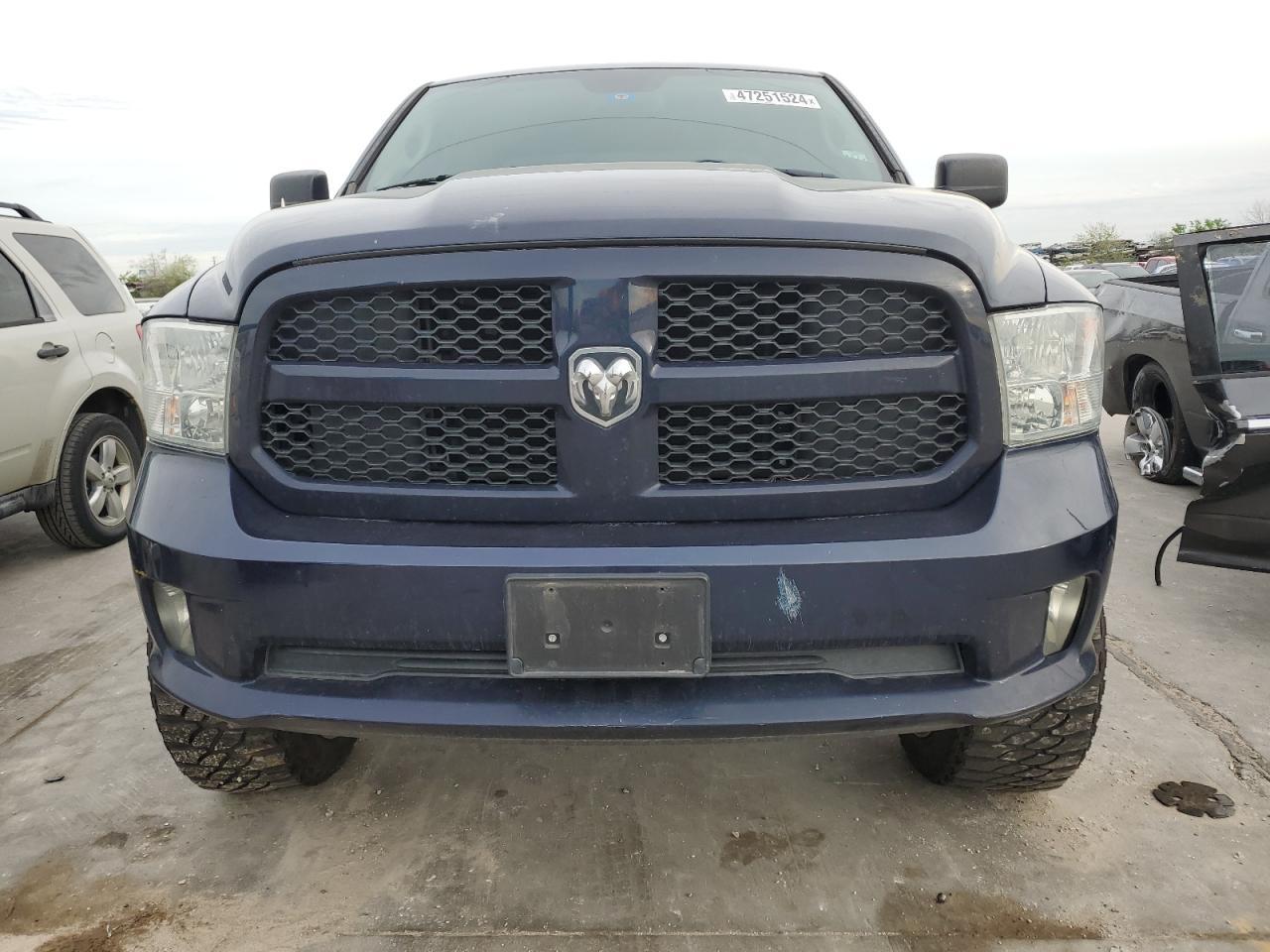 2015 RAM 1500 ST - Image 5