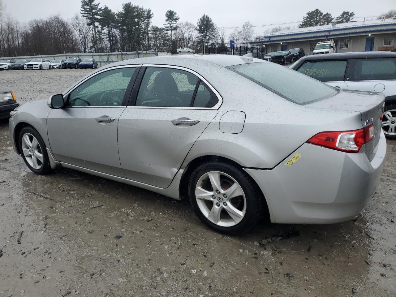 2010 ACURA TSX - Image 2