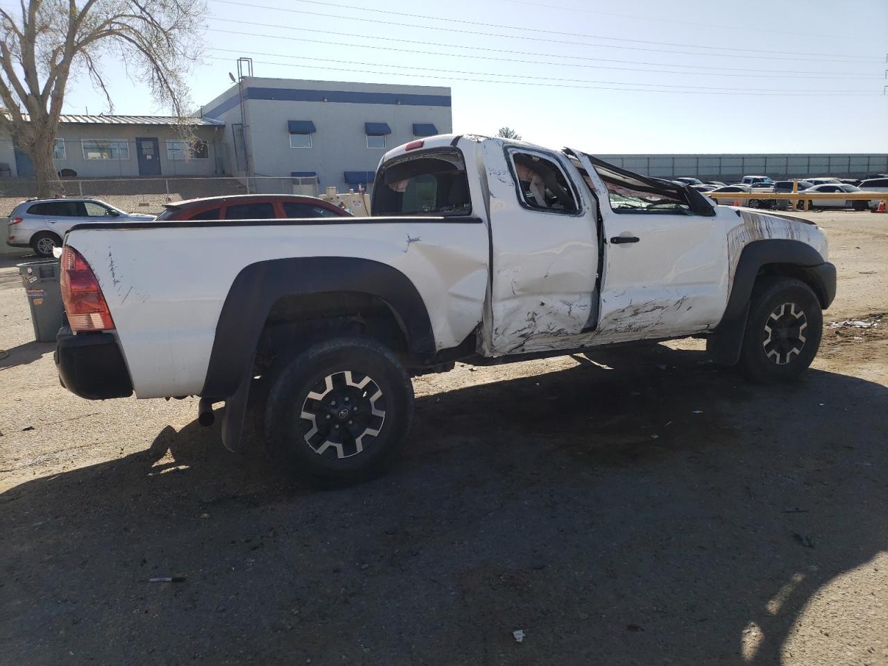 2015 TOYOTA TACOMA ACC - Фото 3