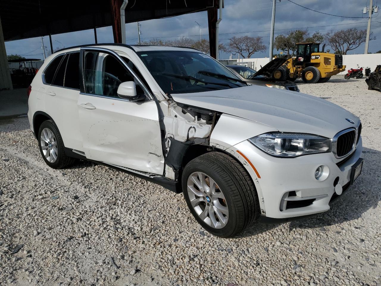 2016 BMW X5 XDRIVE3 - Image 4