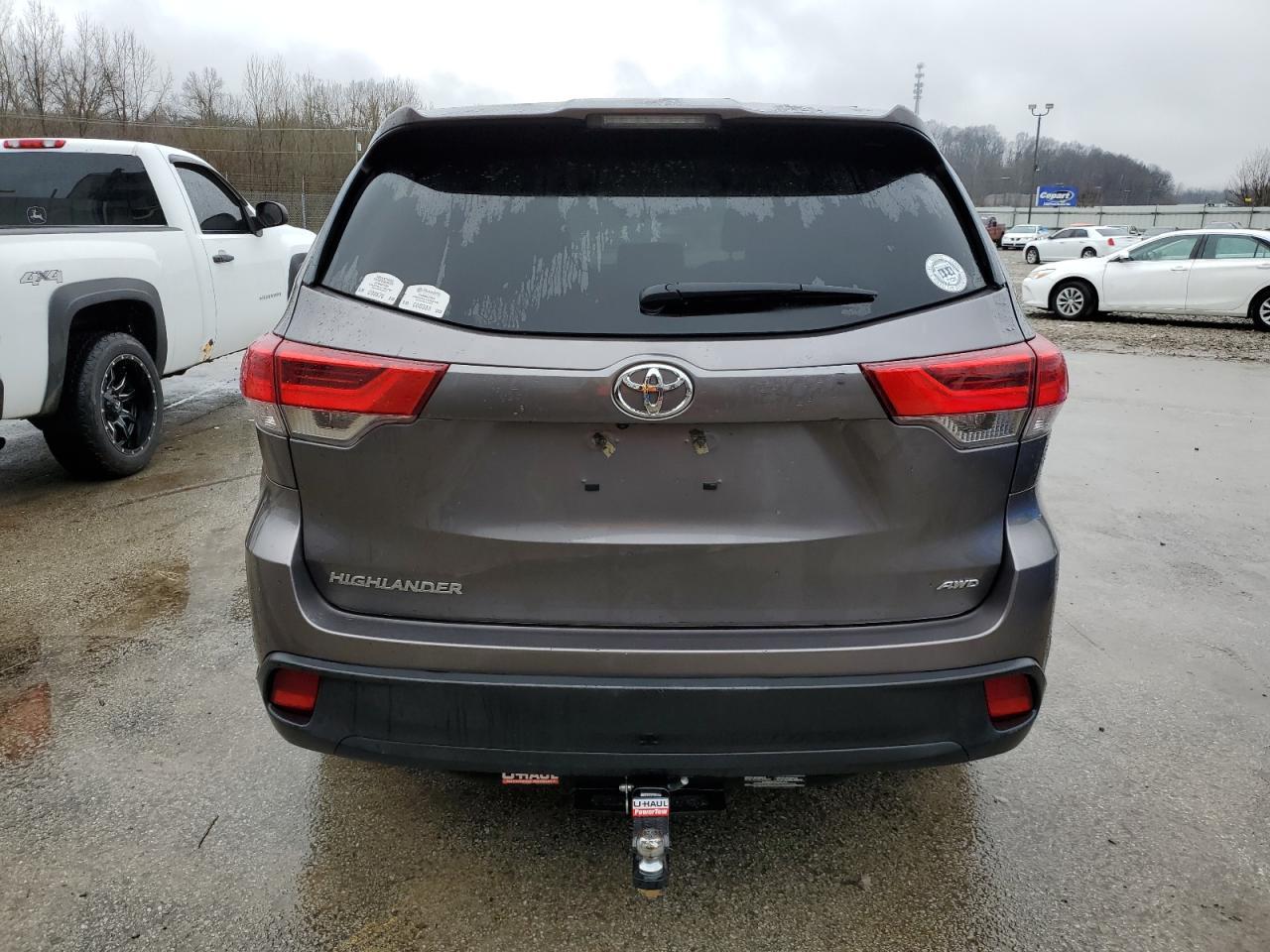 2018 TOYOTA HIGHLANDER - Image 6