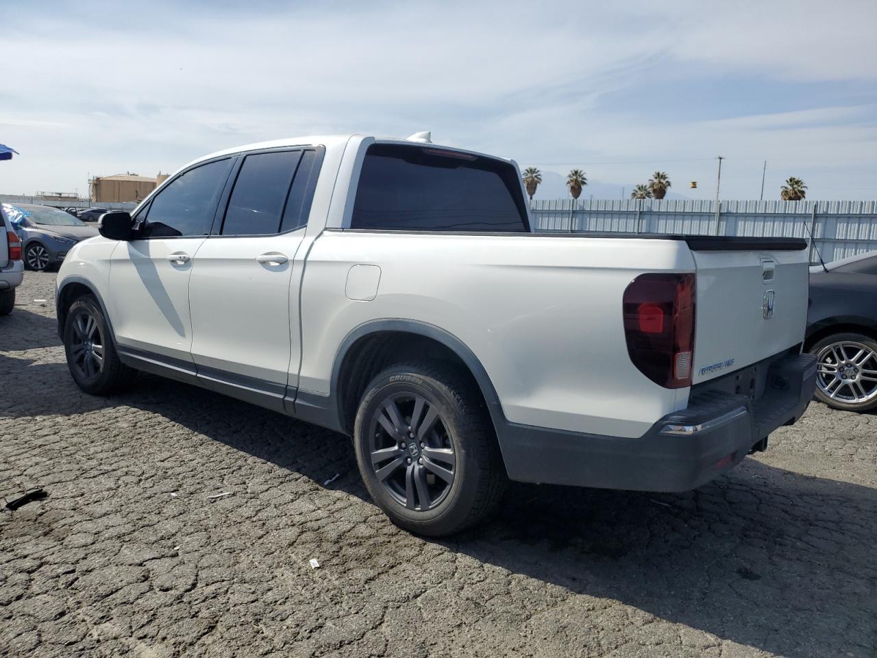 2018 HONDA RIDGELINE - Image 2