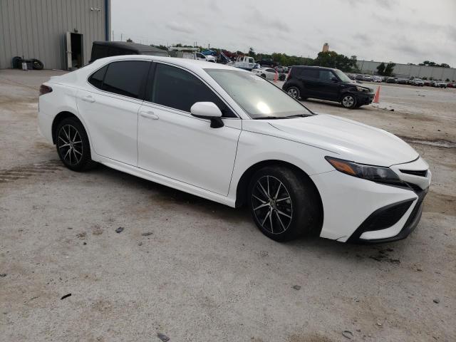2021 Toyota Camry Se - Фото 4