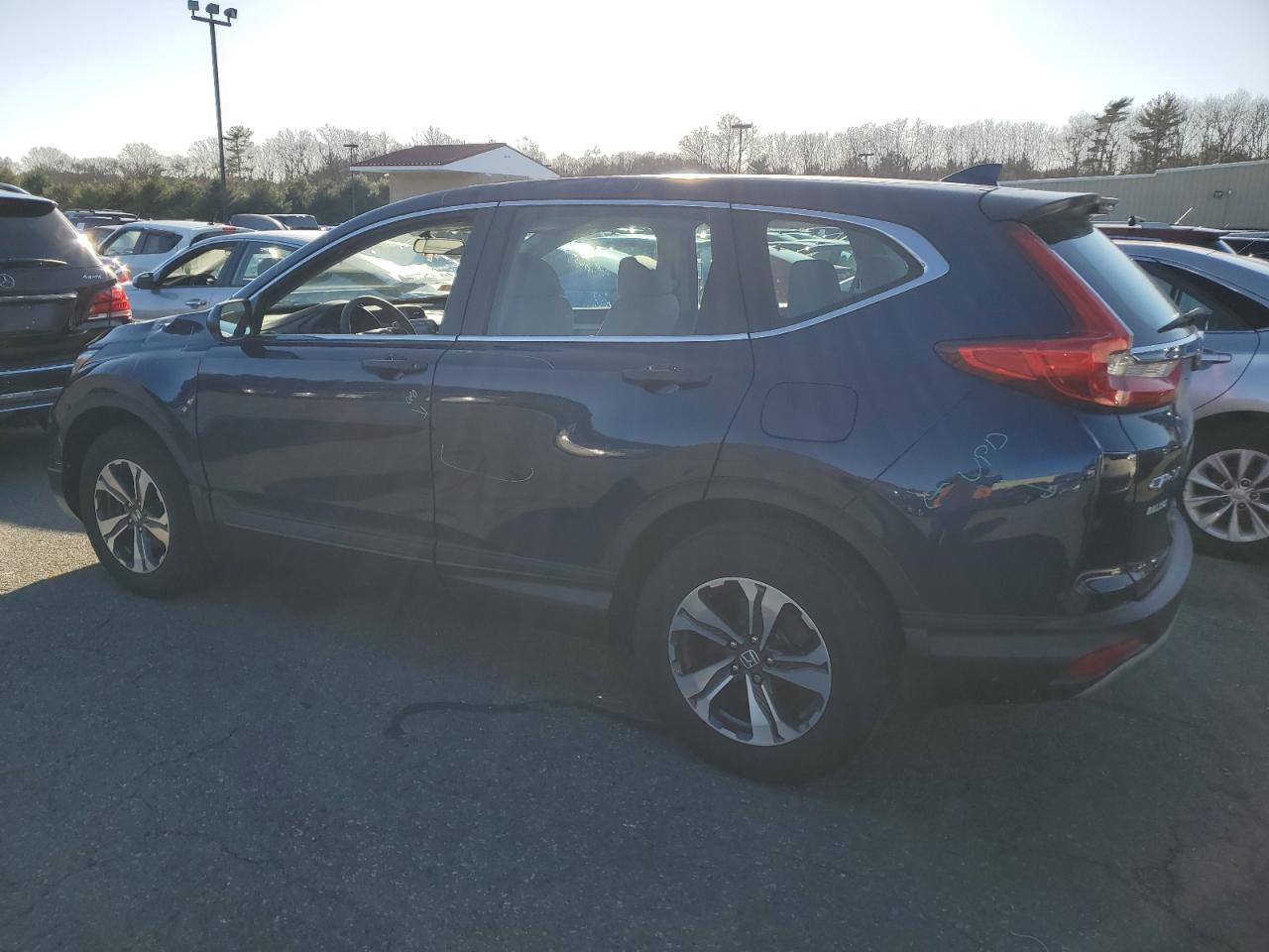 2018 HONDA CR-V LX - Фото 2