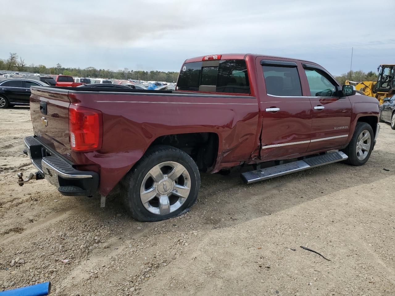2016 CHEVROLET SILVERADO - Фото 3