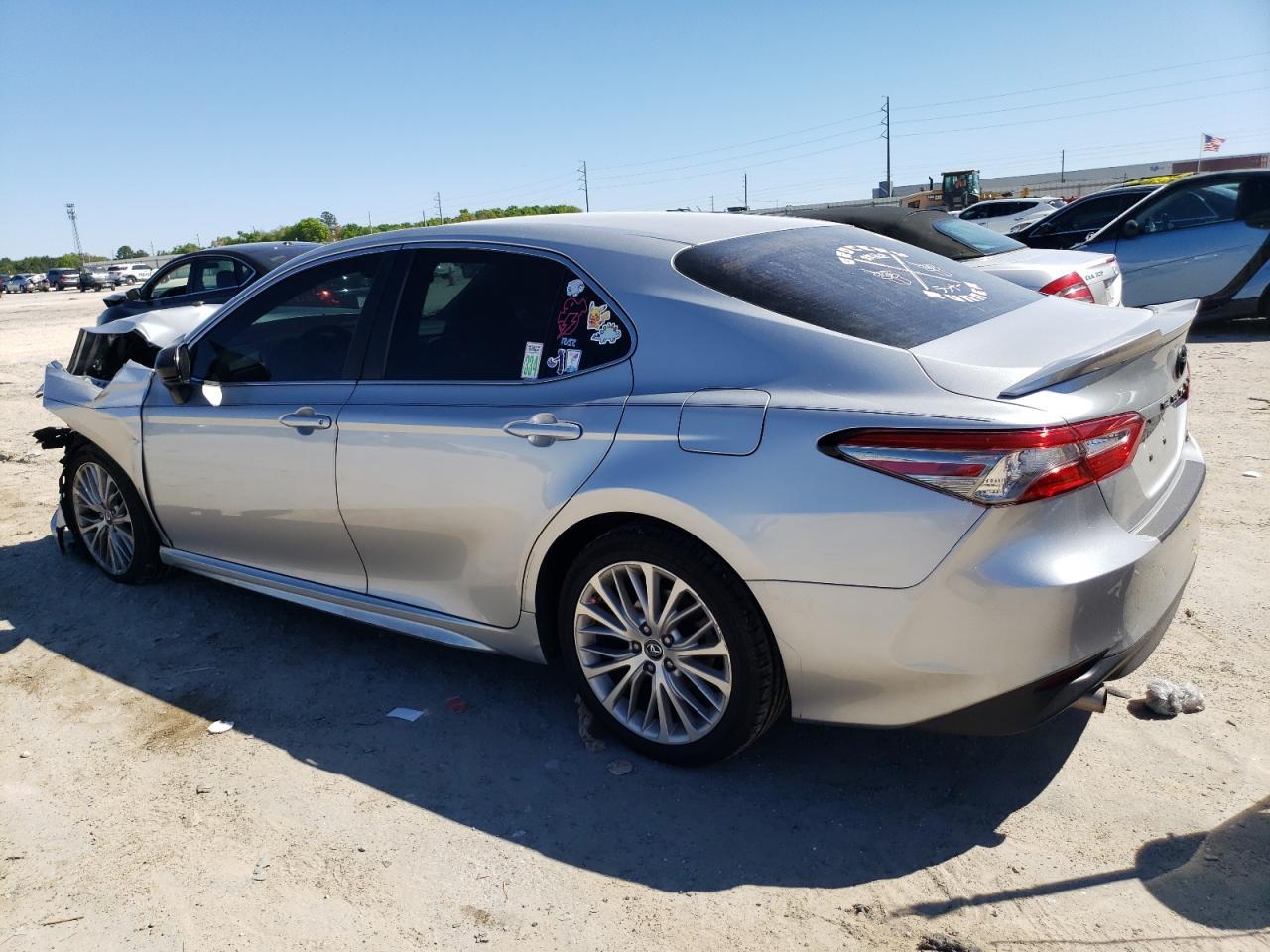 2018 TOYOTA CAMRY L - Фото 2