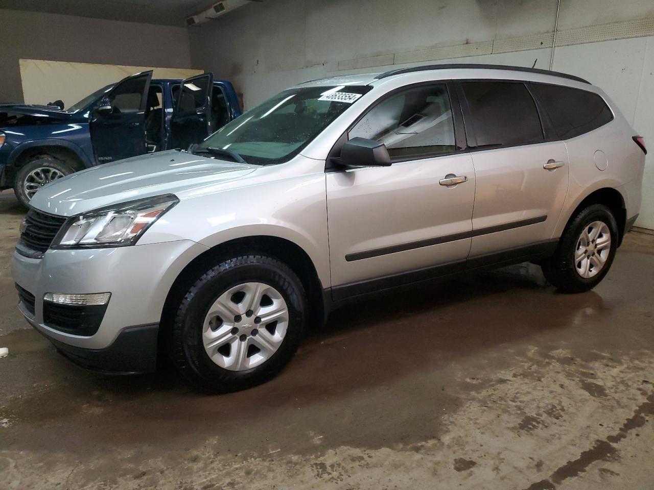 2016 CHEVROLET TRAVERSE L car image