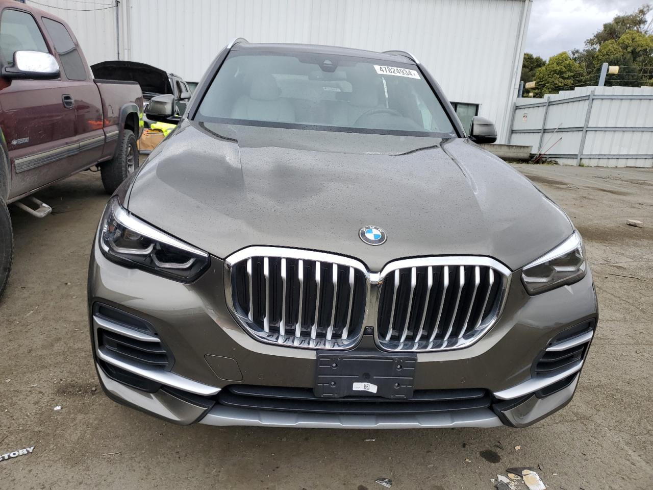 2023 BMW X5 XDRIVE4 - Image 5