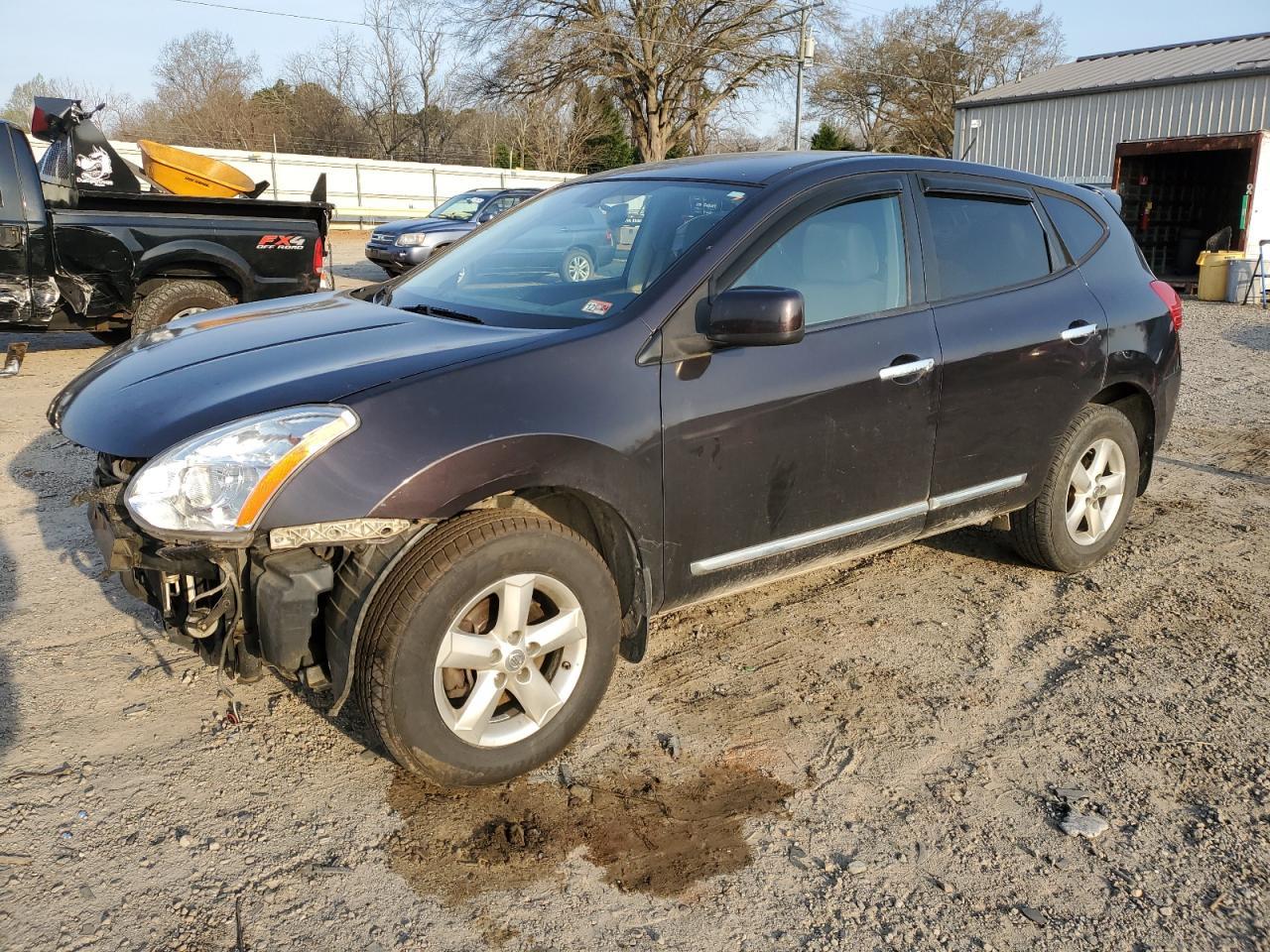 2013 NISSAN ROGUE S