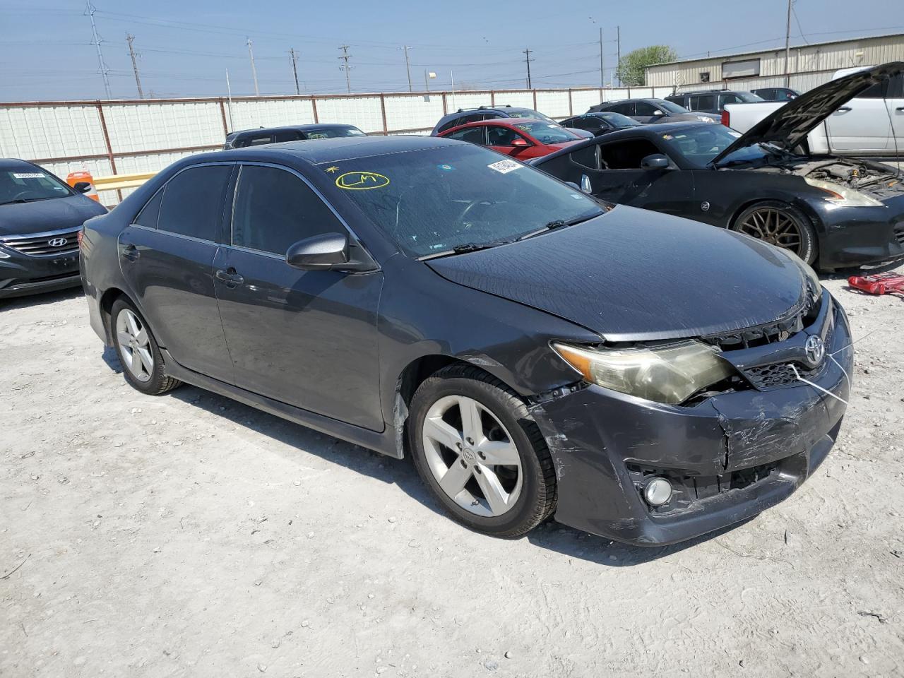 2014 TOYOTA CAMRY L - Image 4