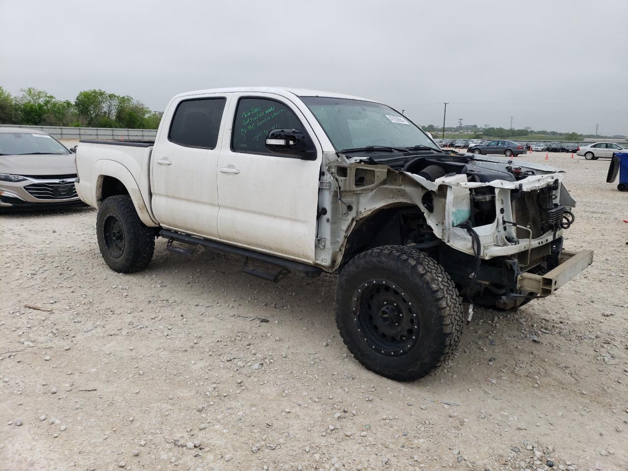 2013 TOYOTA TACOMA DOU - Image 4