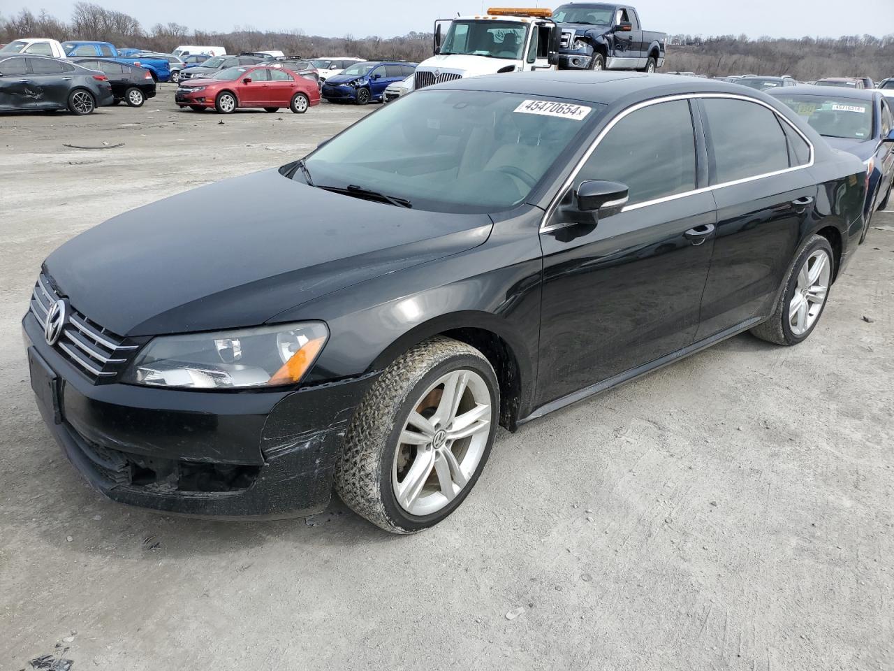 2014 VOLKSWAGEN PASSAT SE
