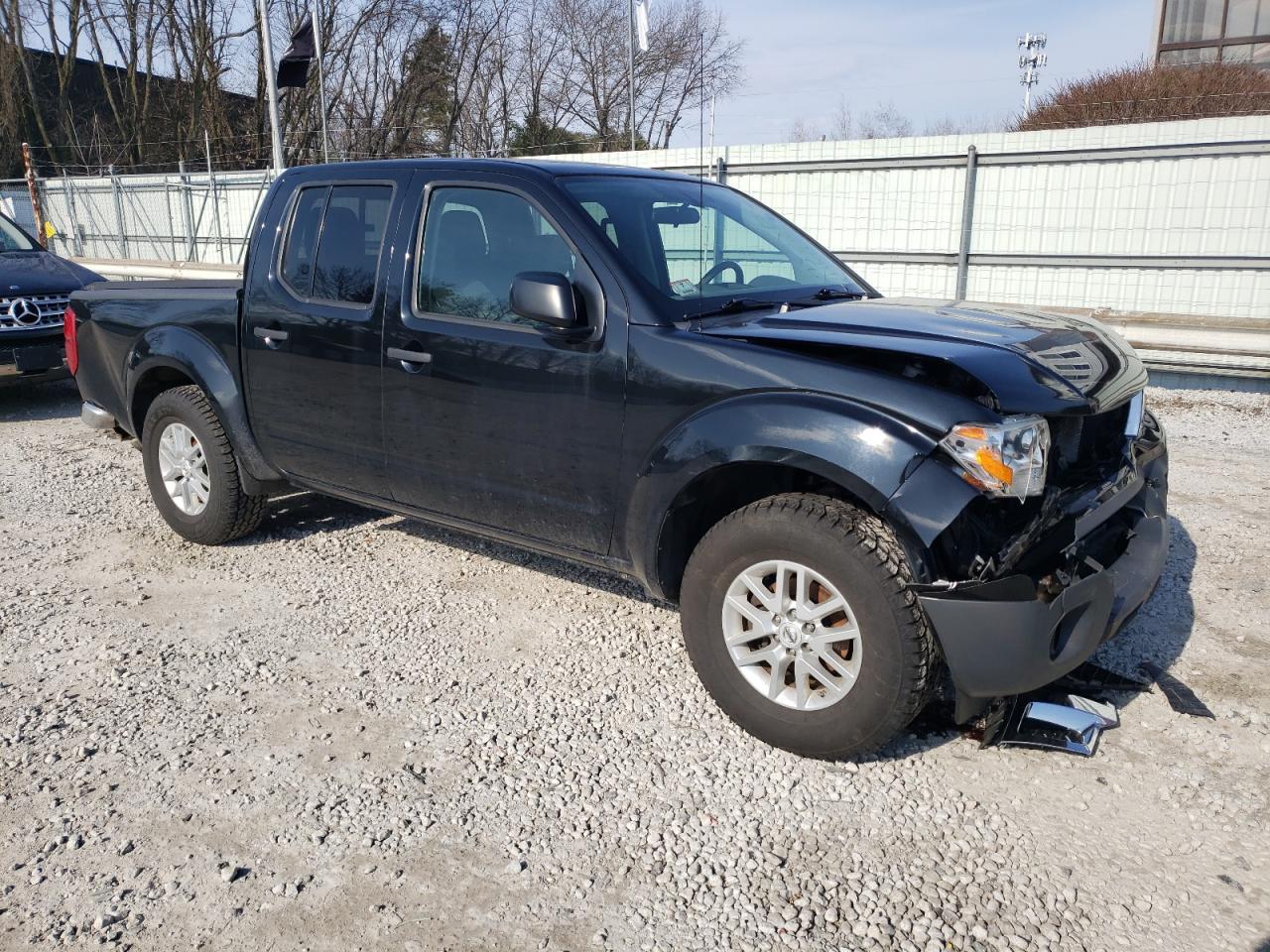 2019 NISSAN FRONTIER S - Фото 4