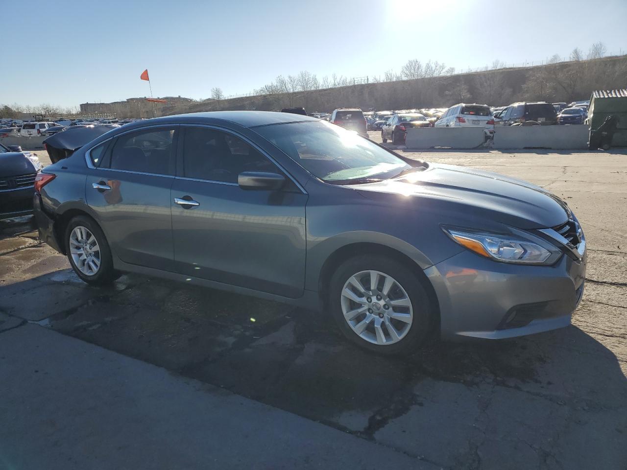 2017 NISSAN ALTIMA 2.5 - Фото 4