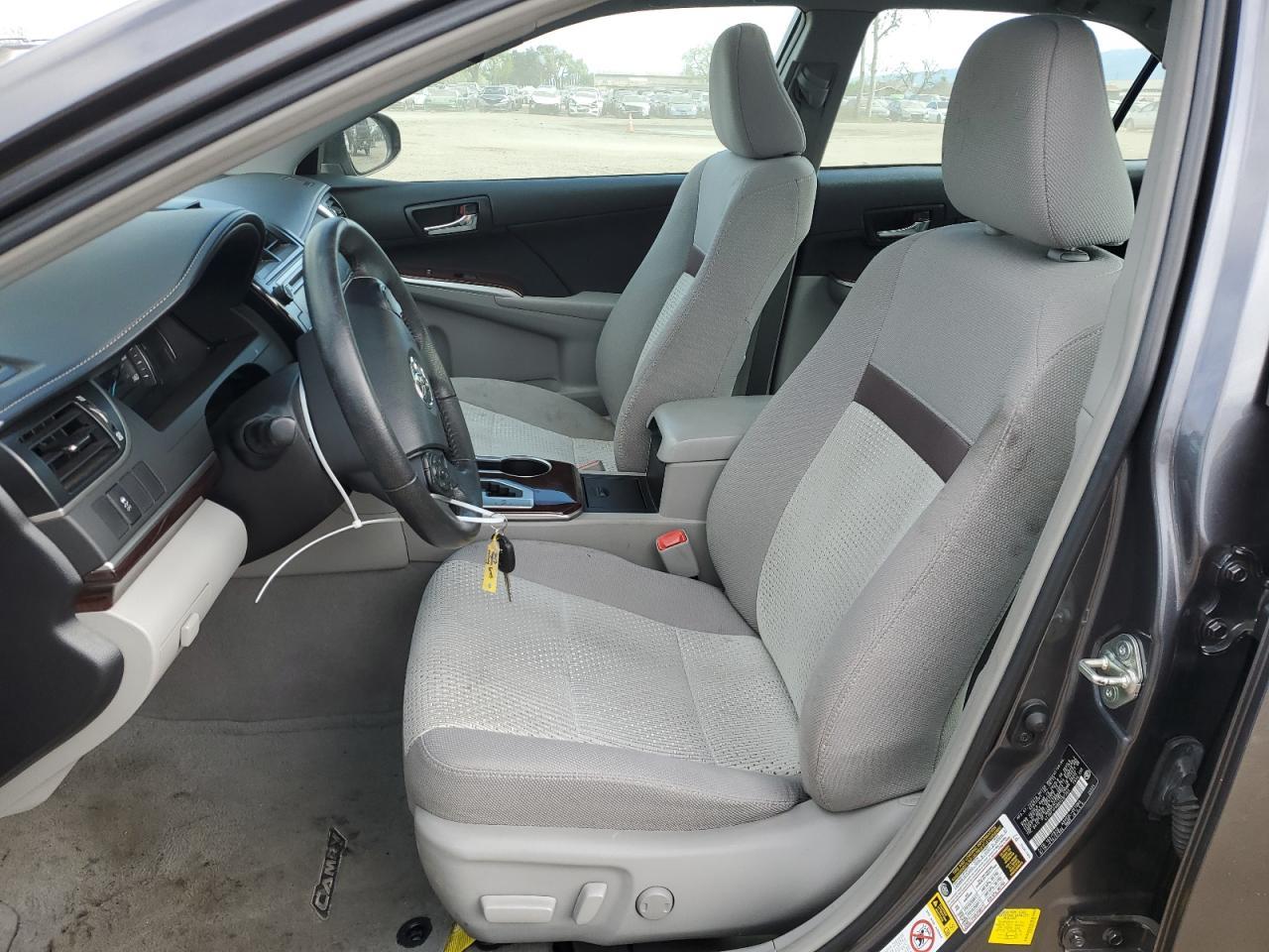 2013 TOYOTA CAMRY L - Фото 7