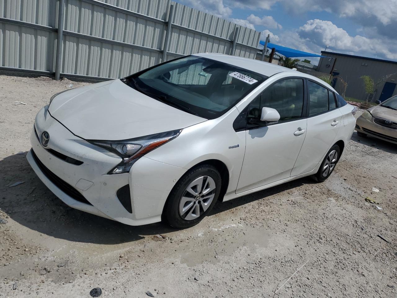 2018 TOYOTA PRIUS