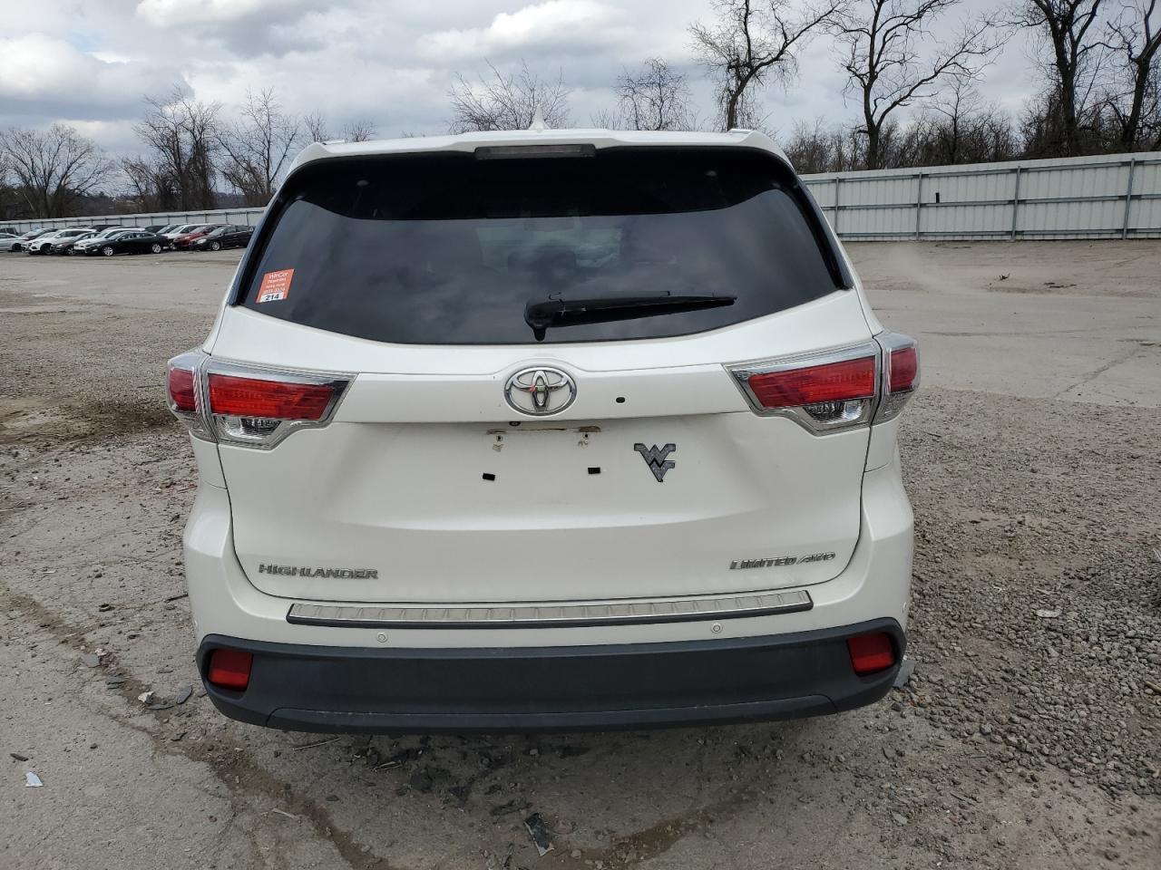 2014 TOYOTA HIGHLANDER - Фото 6