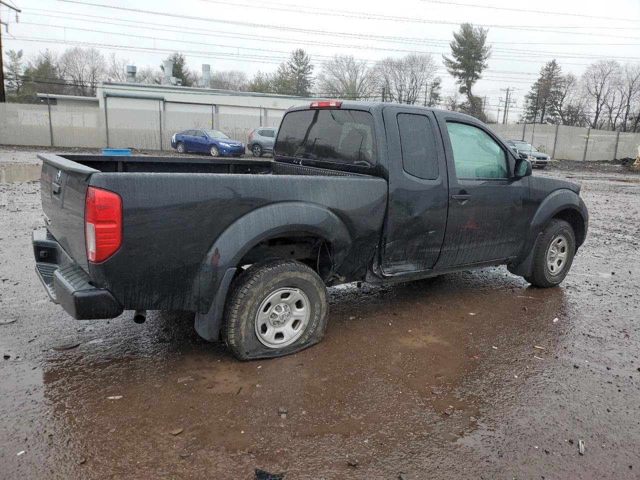 2019 NISSAN FRONTIER S - Image 3