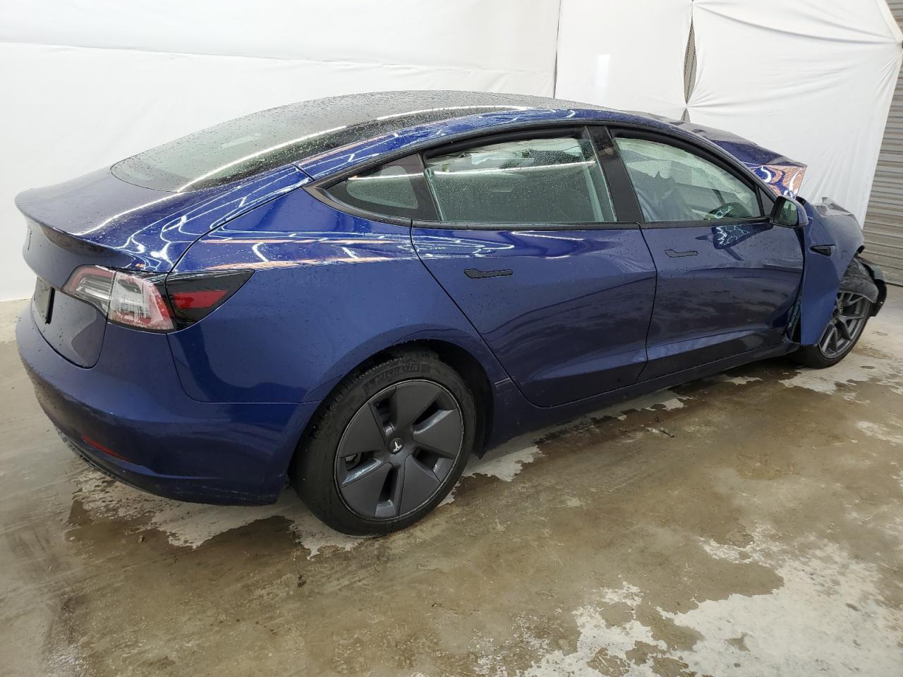 2023 TESLA MODEL 3 - Фото 3