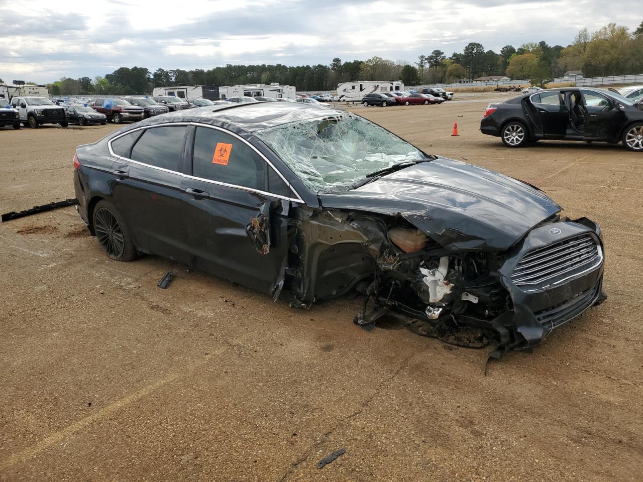 2014 FORD FUSION SE - Image 4