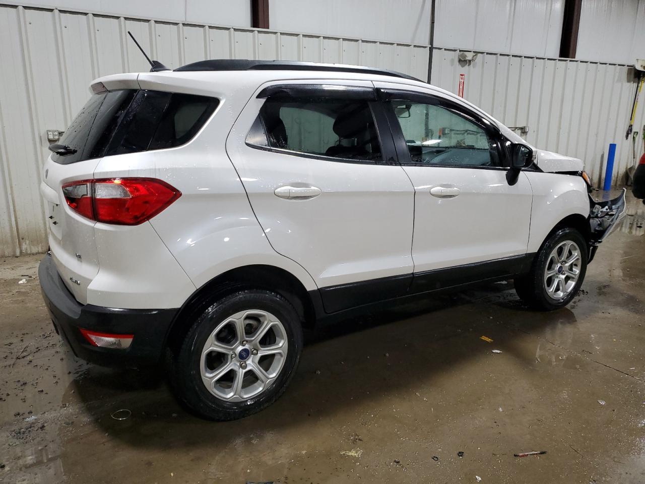 2020 FORD ECOSPORT S - Фото 3