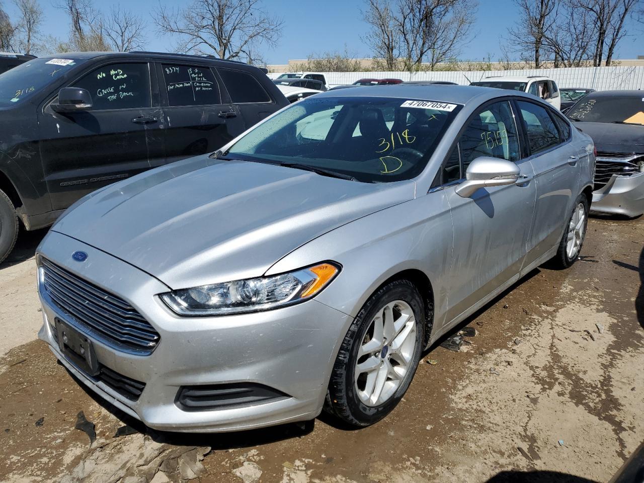 2016 FORD FUSION SE car image