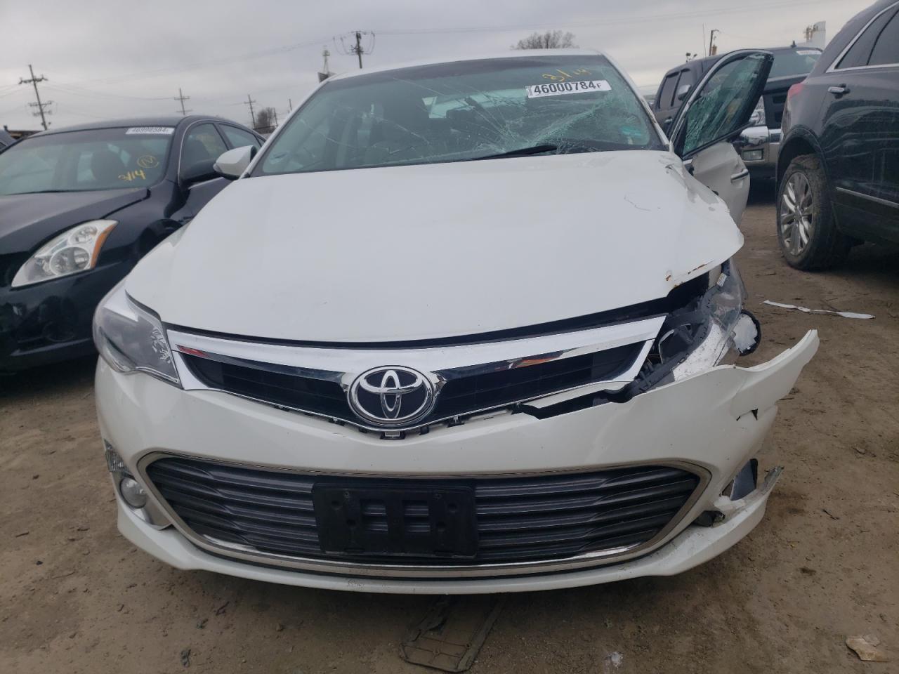 2015 TOYOTA AVALON XLE - Image 5