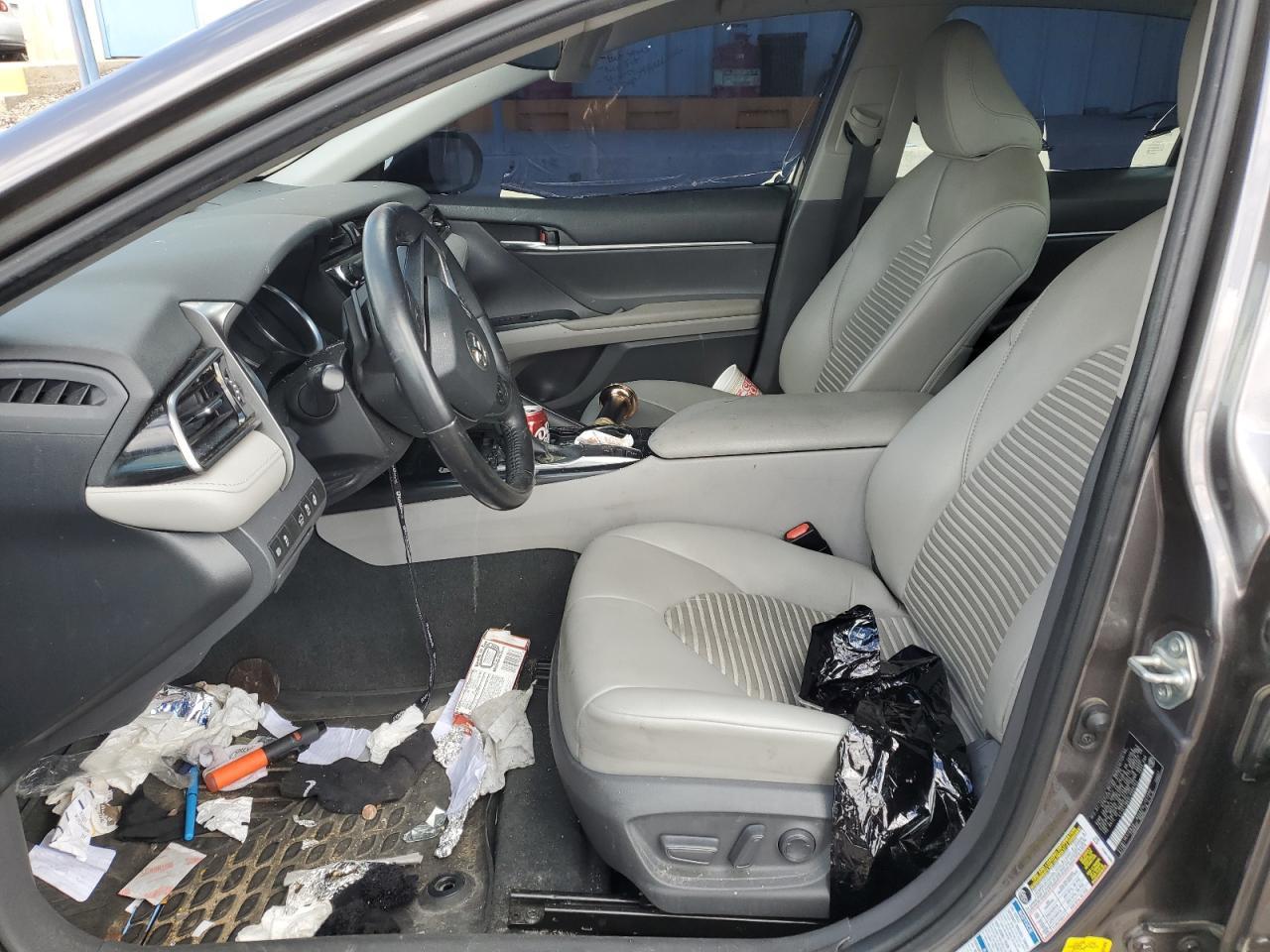 2020 TOYOTA CAMRY SE - Image 7